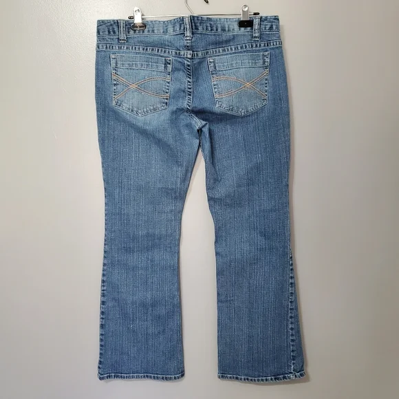 Vintage Aeropostale Hailey Skinny Flare Jeans Low Rise Size 13/14 Short - Picture 4 of 9